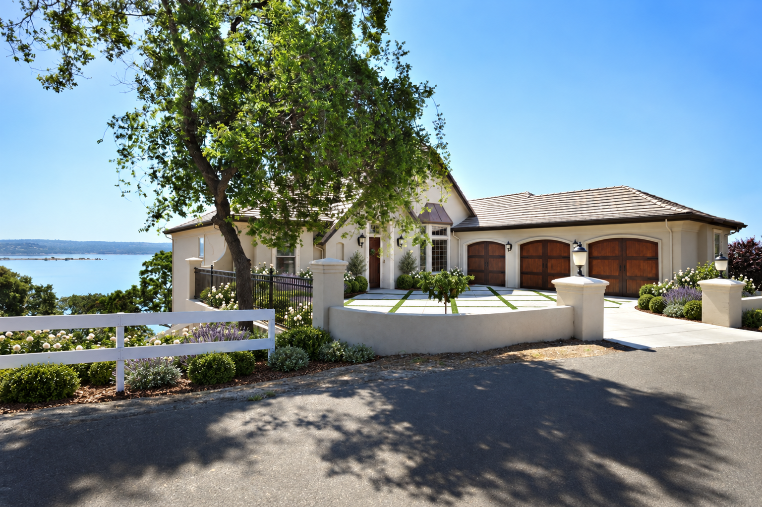 Lake-facing setting and landscaped approach