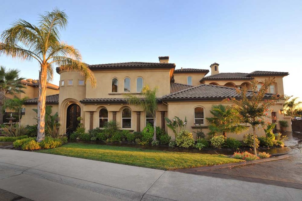 Mediterranean front elevation of the Waterfall House