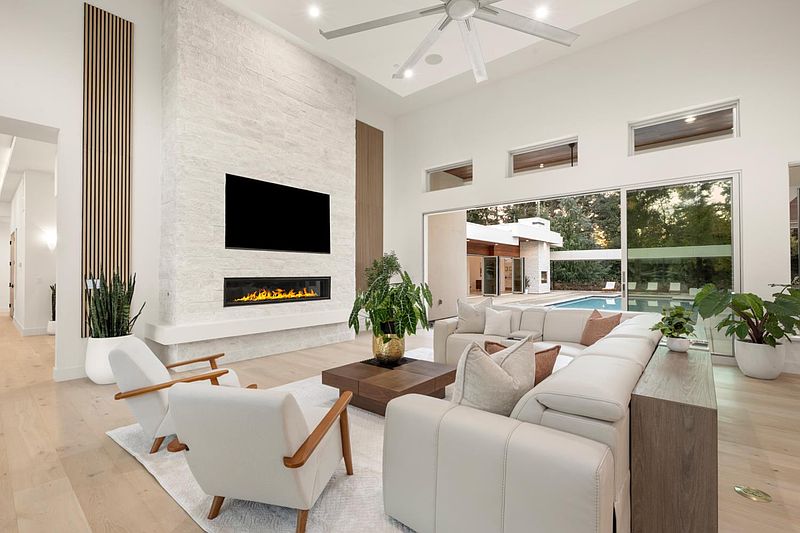 Winding Creek Residence project photograph 6 of 74