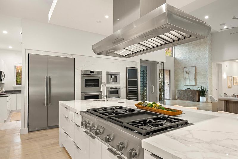 Winding Creek Residence project photograph 12 of 74