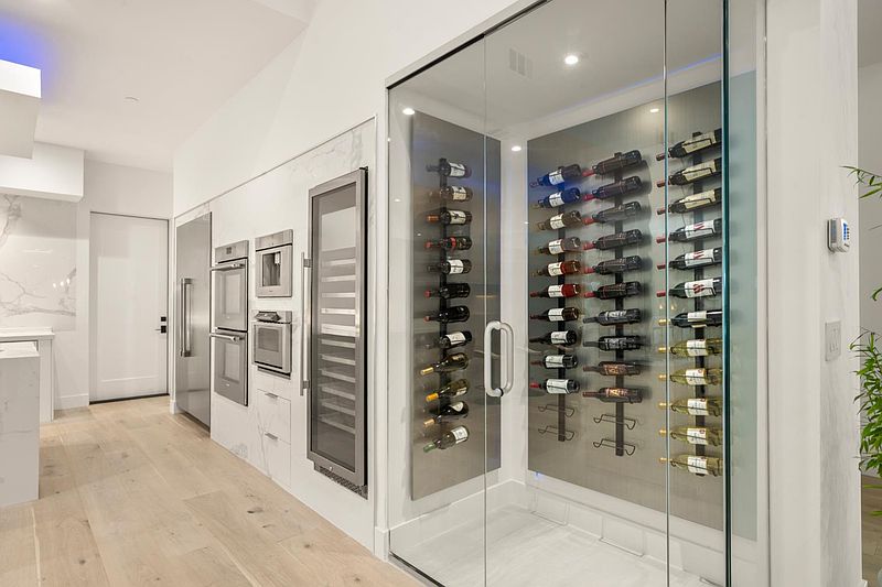 Winding Creek Residence project photograph 14 of 74