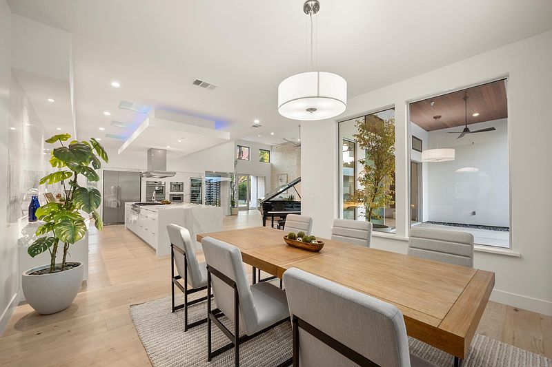 Winding Creek Residence project photograph 15 of 74
