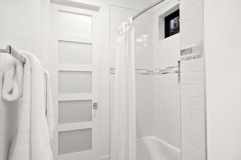 Winding Creek Residence project photograph 59 of 74